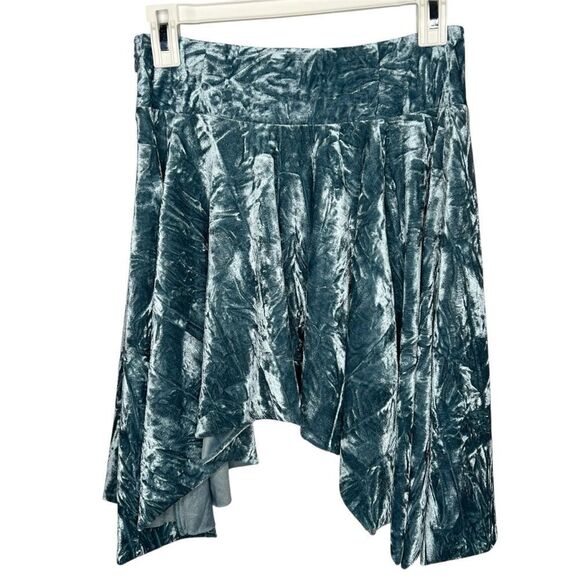 NWOT! Urban Outfitters Silance + Noise Crushed Light Blue Velvet Mini Skirt Sz S - Picture 8 of 8